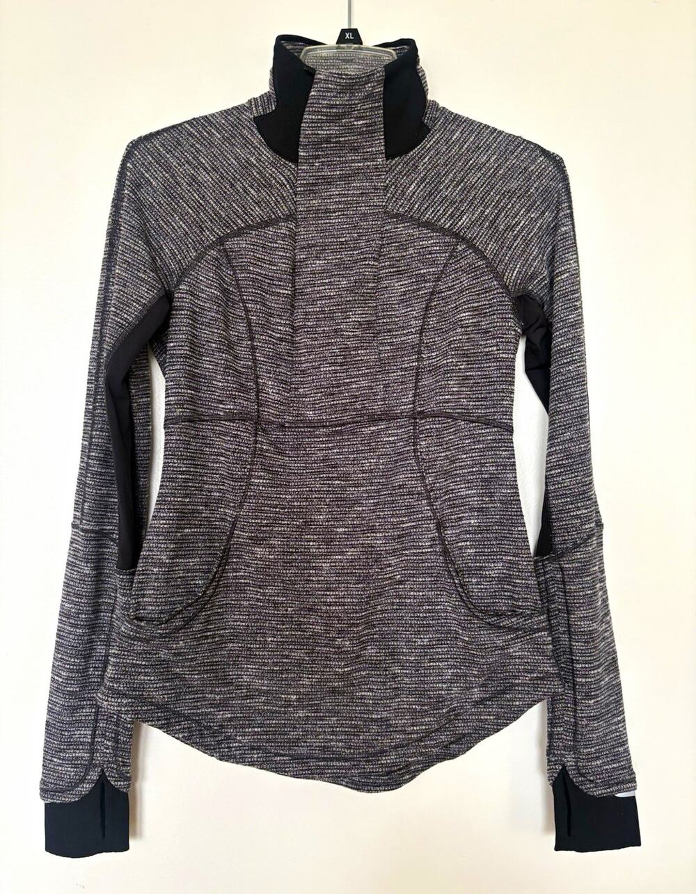 lululemon Heathered Black/Gray Half-Zip Mock Neck Pullover Thumbholes 6